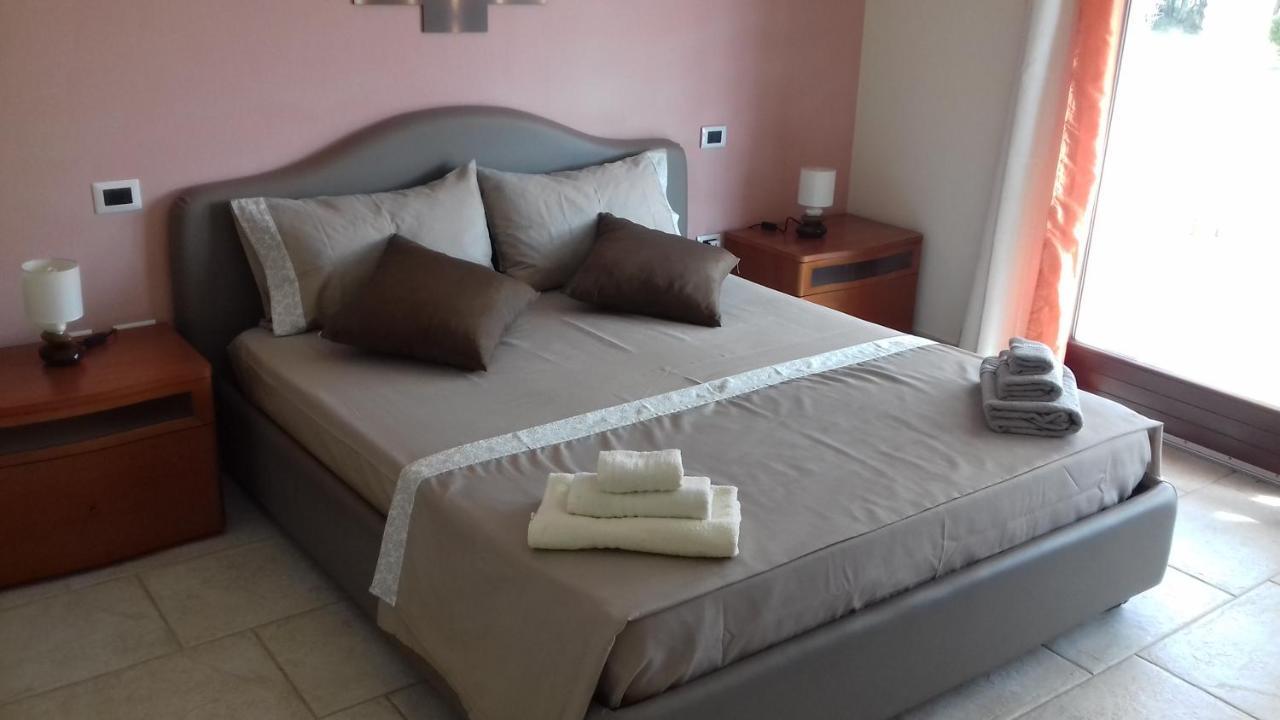 Casa Vacanze Menta Fiorita 弗里米尼迪夸尔图 外观 照片