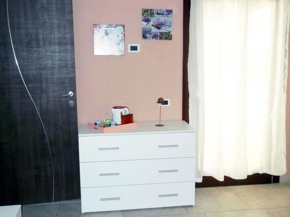 Casa Vacanze Menta Fiorita 弗里米尼迪夸尔图 外观 照片
